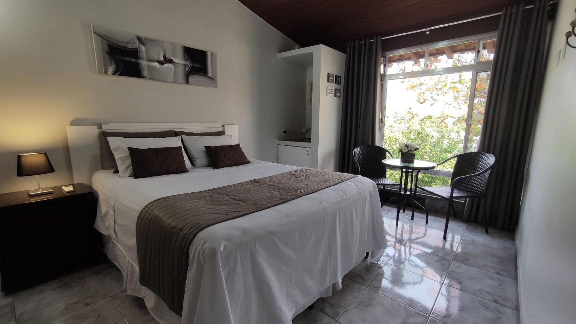 3 Praias, Apartamentos, Piscinas, Luxo - Angra Temporada Angra dos Reis Kamer foto